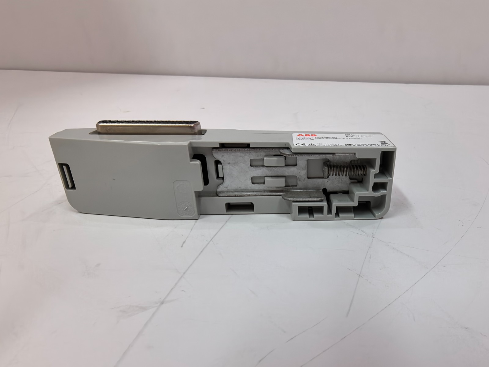 ABB PDD200A101 ABB Original Power Distribution Unit In Stock1